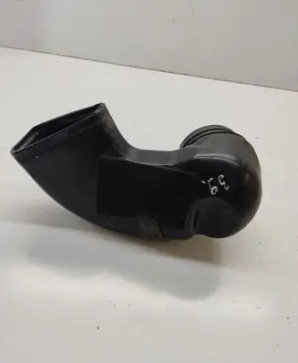 KIA Sportage Air intake duct part 282112E200