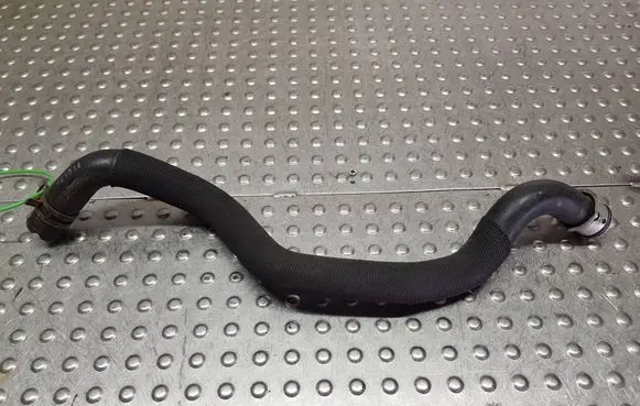 Mercedes-Benz C AMG W204 Engine coolant pipe/hose S26370804 A2045000075