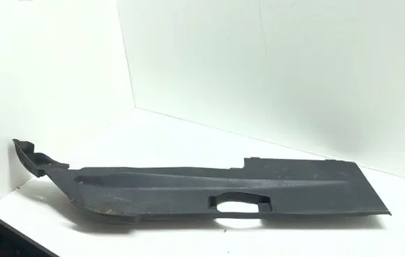 Audi A8 S8 D4 4H Fender end trim 4H0819336