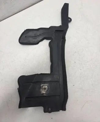 Nissan X-Trail T32 Intercooler air guide/duct channel 