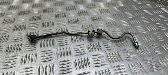 Mercedes-Benz ML W164 Fuel injector supply line/pipe 