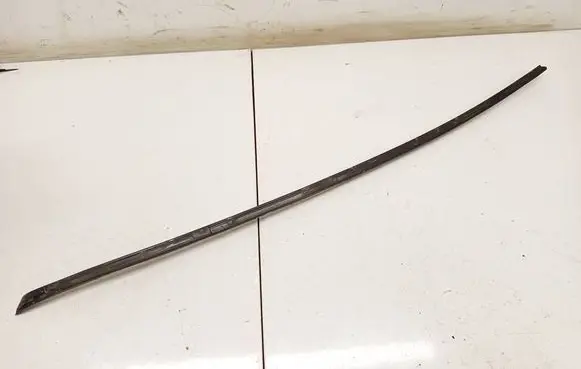 Volkswagen PASSAT B6 Windshield trim 3C0854328A
