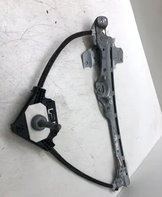 Rear door manual window regulator