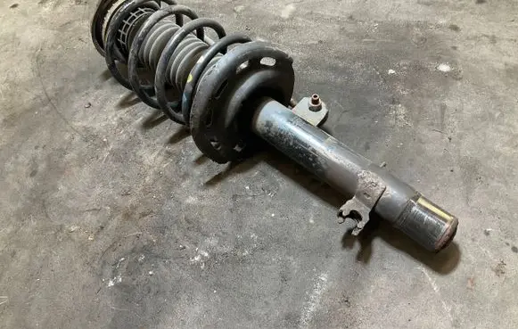 Peugeot 2008 I Front shock absorber/damper 9820325780 0081037 03031000860