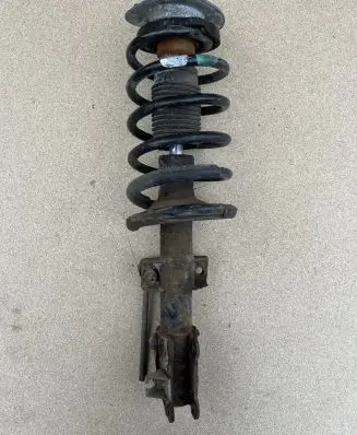 Volvo XC90 Front shock absorber/damper 353727