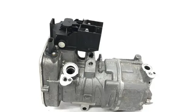 Mercedes-Benz GLE W167 Air conditioning (A/C) compressor (pump) A0008303604 22A0252336 E44922107