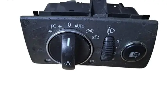Mercedes-Benz E W211 Light switch 2115450204 04056010