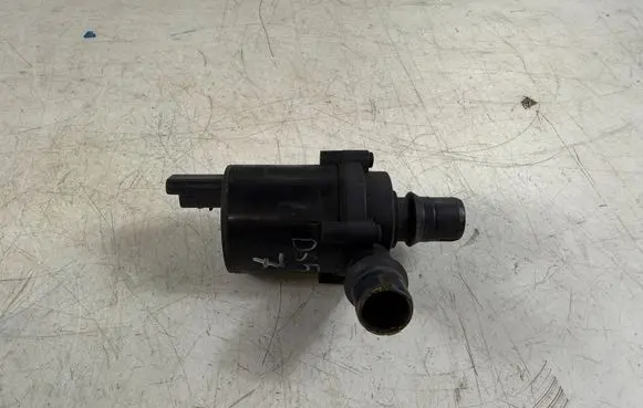 Citroen DS5 Electric auxiliary coolant/water pump 9674357480