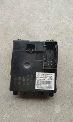 Mercedes-Benz E W213 Air conditioning/heating control unit A2059001240