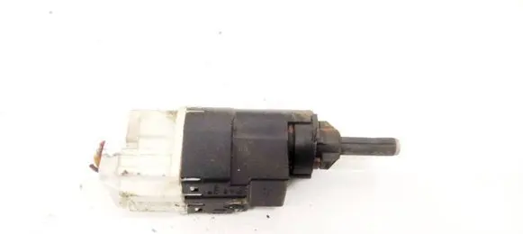 Dacia Sandero Brake pedal sensor switch 253206170R
