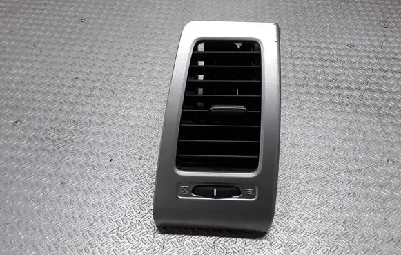 Dashboard side air vent grill/cover trim