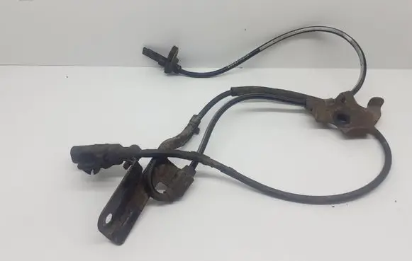 Toyota Avensis T270 ABS brake wheel speed sensor 8954302061