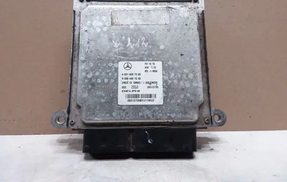 Mercedes-Benz E W212 Engine control unit/module A6519007500 A0064461540