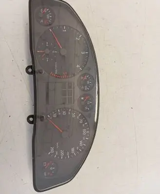 Audi A6 S6 C4 4A Speedometer (instrument cluster) 4B0919860E 110008888001