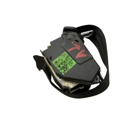 Audi A3 S3 8L Rear seatbelt 8L4857806A 560561400 2581999S