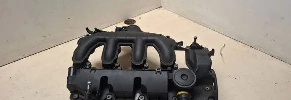 Citroen C4 Grand Picasso Intake manifold 9662688980