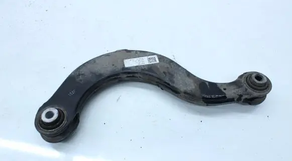 Volkswagen PASSAT B8 Rear control arm 5Q0505323D