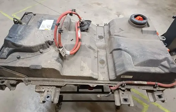 Citroen C-Zero Hybrid / electric car battery 9499D531