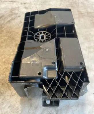Opel Cascada Fuse box cover 13302321 C11000143