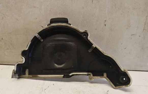 Peugeot 3008 II Timing belt guard (cover) 9824675280