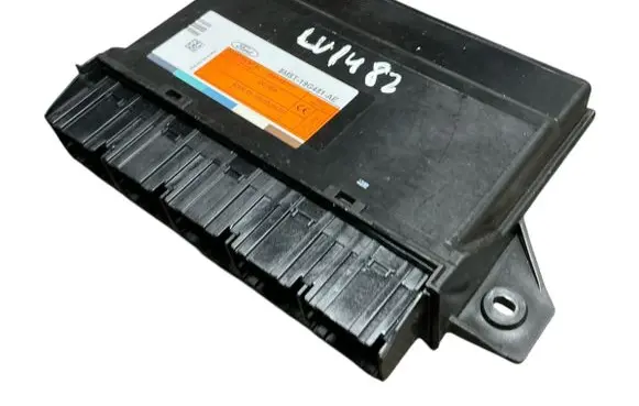 Ford Kuga I Comfort/convenience module 8M5T19G481AE 2007DJ0476 5WK48777I