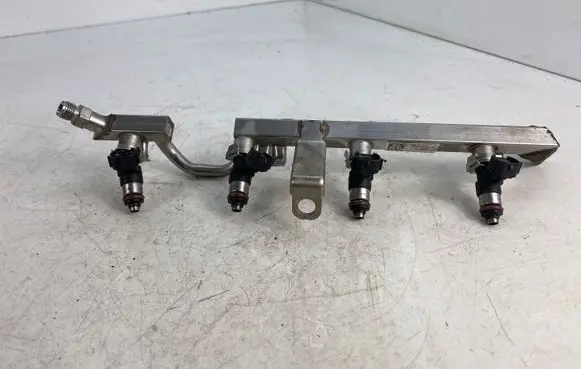Volkswagen PASSAT B7 Fuel injectors set 03C906039 03C129041A 03C906051A