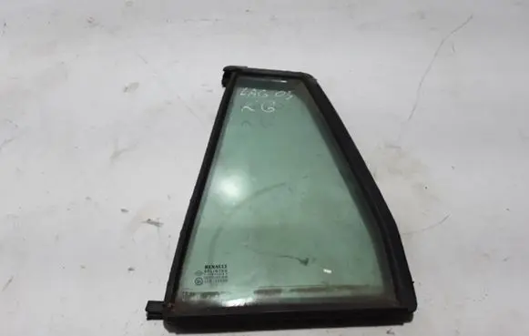 Renault Laguna II Rear vent window glass 8200001464