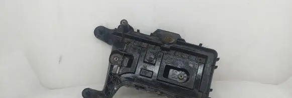 Audi Q7 4M Battery box tray 1K0915333C