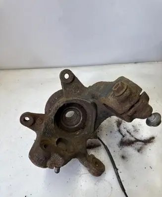 BMW X3 E83 Front wheel hub spindle knuckle 3450559 5350