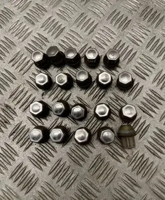 Volvo V50 Nuts/bolts