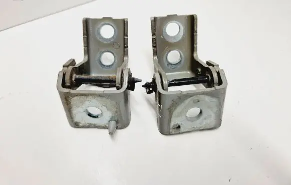 Front door hinge set