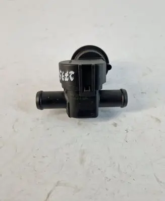Audi A4 S4 B8 8K Valve 1J0819809