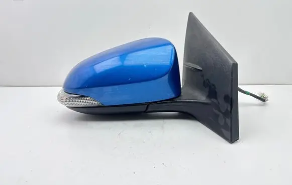 Toyota Auris E180 Front door electric wing mirror E11026983