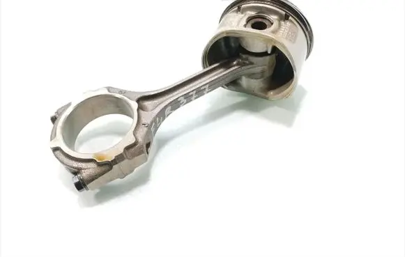 Renault Megane II Piston with connecting rod 