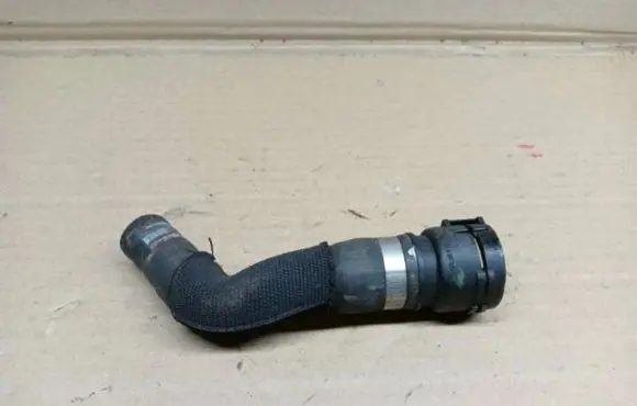 Audi A5 8T 8F Engine coolant pipe/hose