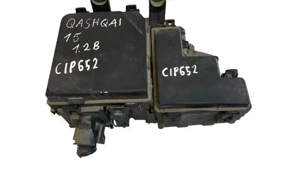 Nissan Qashqai Fuse box set 7254576330 284B74BA0A 521501F10