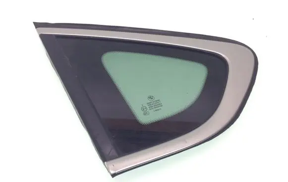 BMW X4 F26 Rear side window 7335517