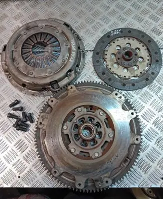 Nissan X-Trail T30 Clutch set kit 12310 EQ010