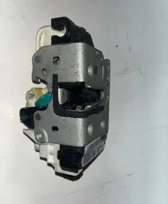 Chrysler Voyager Front door lock P04589417AF G5497 T41KD2358