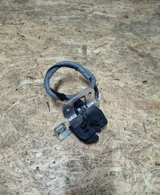 Mercedes-Benz C W204 Seat back rest lock catch A2079200172