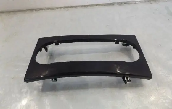 Mercedes-Benz C AMG W204 Panel trim