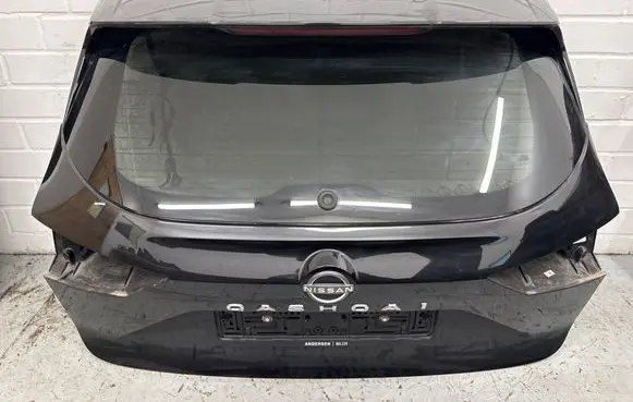 Nissan Qashqai J12 Tailgate/trunk/boot lid