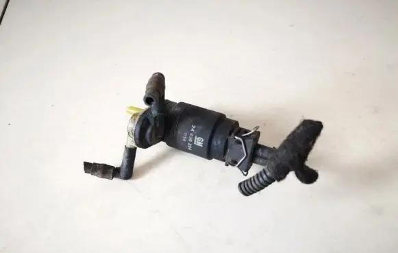 Opel Signum Windscreen/windshield washer pump 24439254