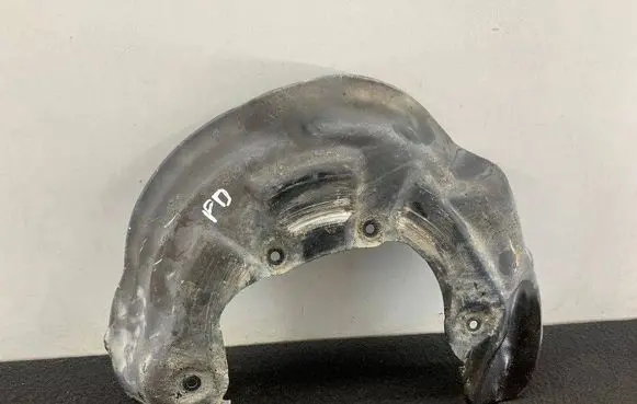 Audi A6 S6 C6 4F Front brake disc dust cover plate 4F0615312A