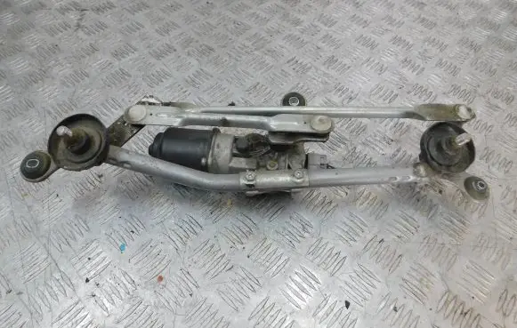Nissan Micra Front wiper linkage and motor