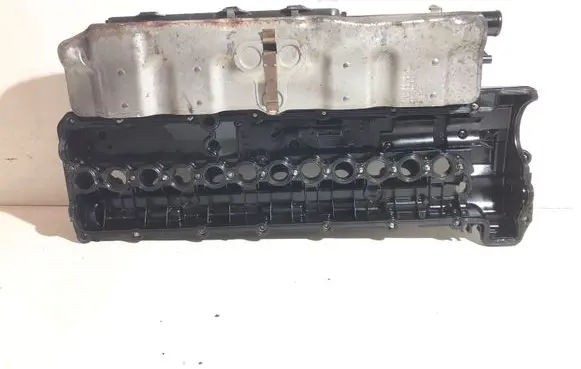 BMW 5 E60 E61 Rocker cam cover 7789395