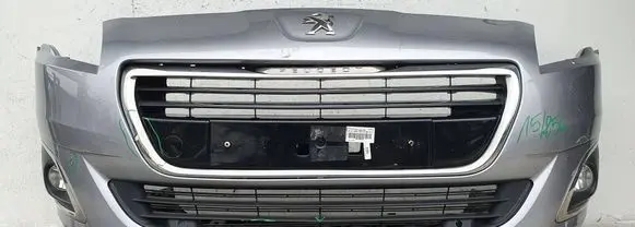 Peugeot 5008 Front bumper 