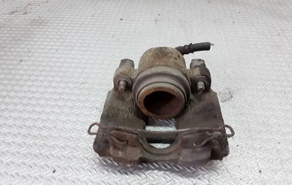 Toyota Yaris Front brake caliper