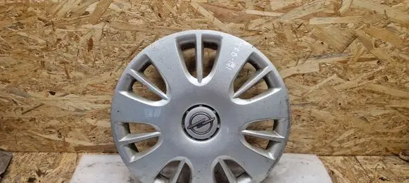 Opel Corsa D R15 wheel hub/cap/trim 13214814 13214815