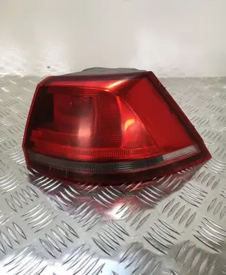 Volkswagen Golf VII Rear/tail lights 5G9945096C L90055977